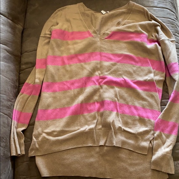Tan and pink sweater - Picture 1 of 1